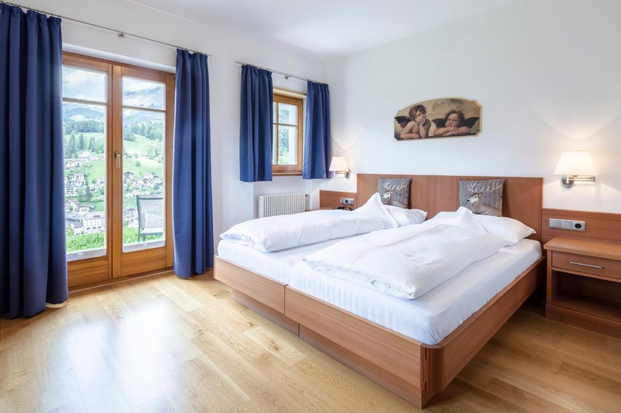 Am Rainell Hof Aparthotel Ortisei Exteriör bild
